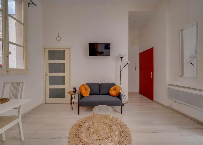 Charming Hypercentre Apartment Bordeaux